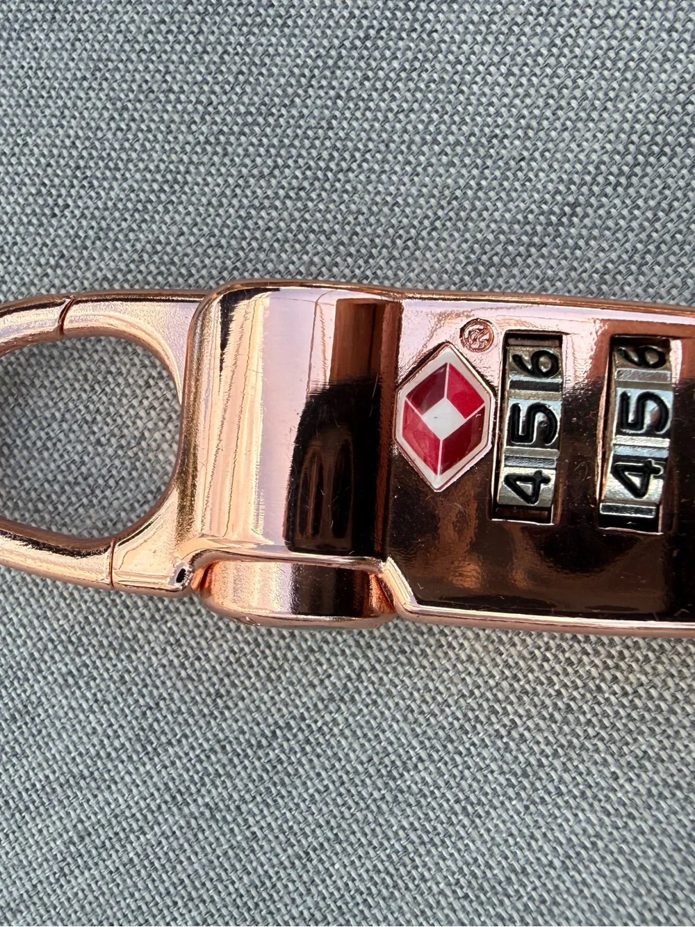 NEW TUMI ALPHA Metal TSA Complaint Luggage Combination Clip Lock - ROSE GOLD